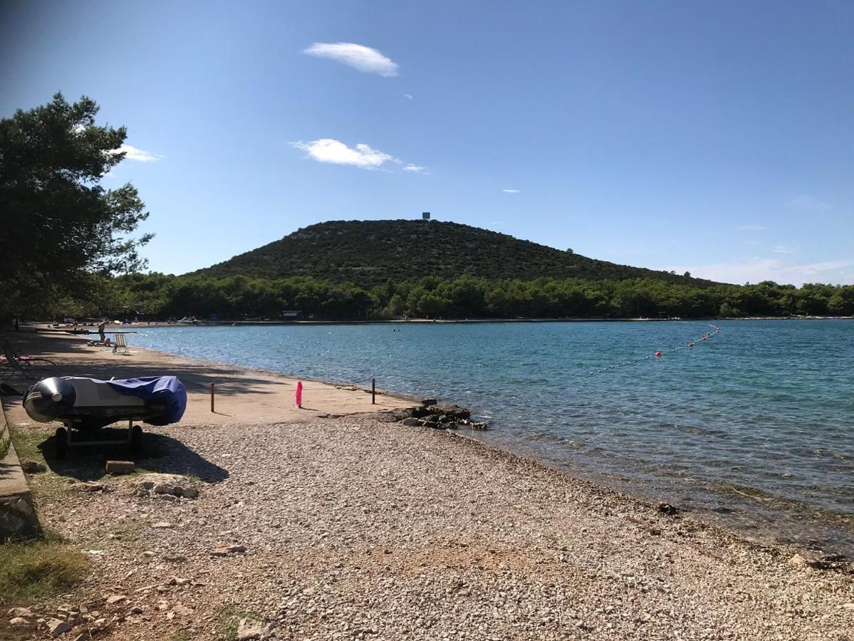 Villa Pina Tisno Apartment Zonsa 2 Pers Dış mekan fotoğraf